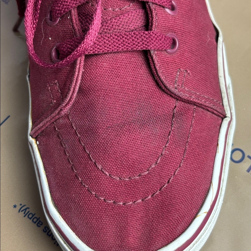 Vans Men’s Maroon Canvas Sneakers - Picture 12 of 14